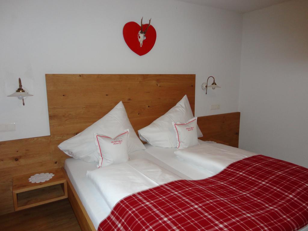Alpenferienwohnung Strickner Neustift im Stubaital Zimmer foto