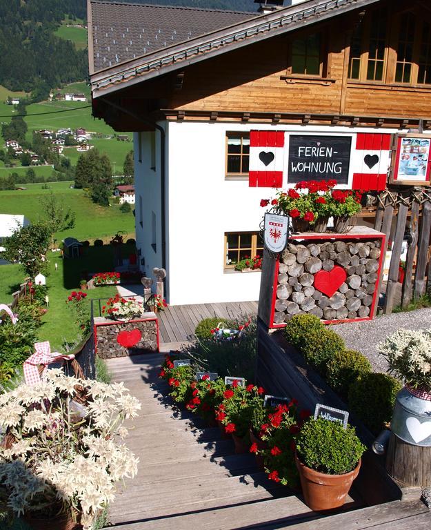 Alpenferienwohnung Strickner Neustift im Stubaital Zimmer foto
